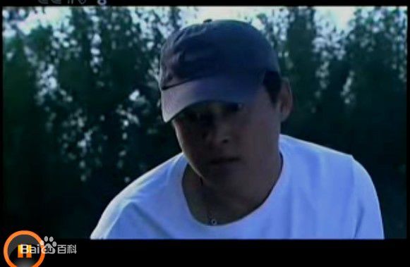 闫宇彤生活照素颜照相册