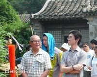 高清和小江图片