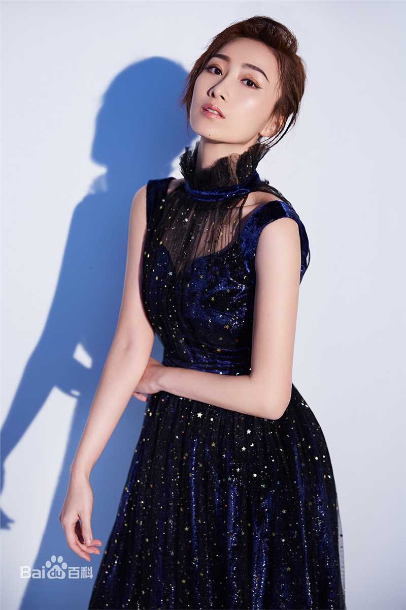 肖涵(Jenny)时尚大片素颜照壁纸