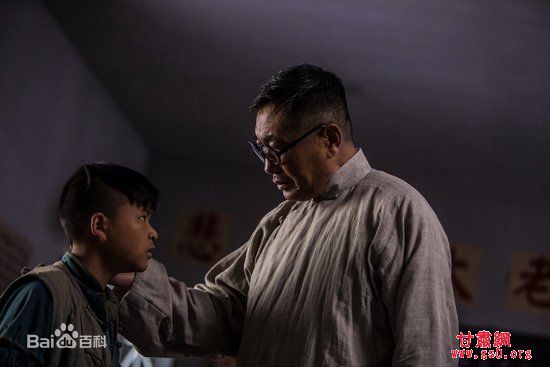 艾丽娅满山打鬼子剧情图片图册