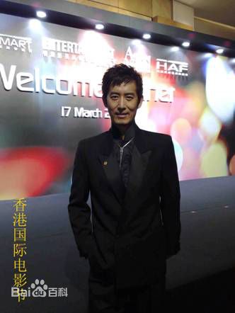 马跃饰演张一白图册