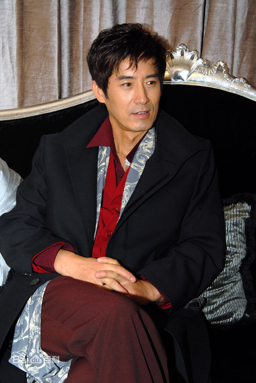 马跃个人照片生活照