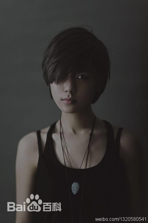 张晔子照片素颜照相册