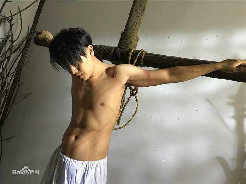 张朋(Tony)神谕通天图片图集