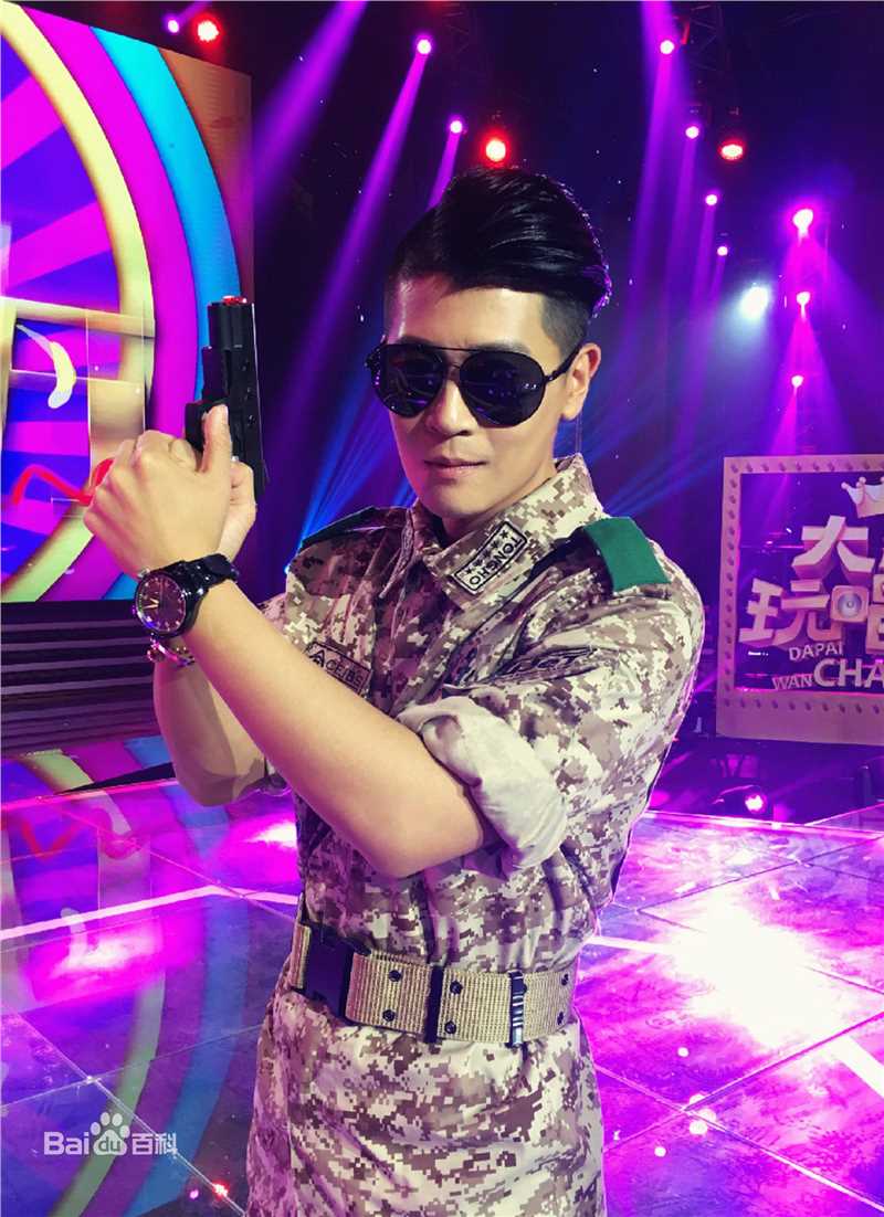 张朋(Tony)大牌玩唱会壁纸壁纸