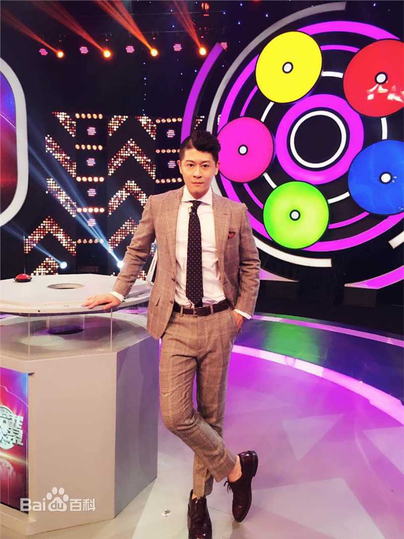 张朋(Tony)谁给我答案性感图片图集