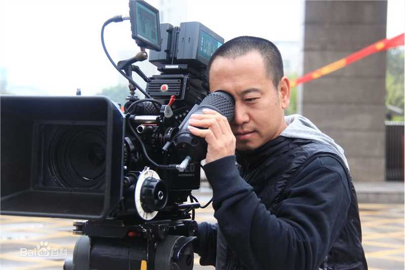 喻瀚湫导演的工作照性感图片图集