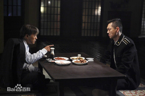 最新王伟源（曾用名：王伟男）在王伟源在《大连故事》中饰演齐孝廉中的图集