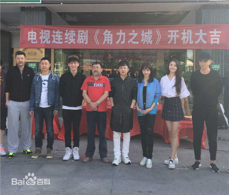 王伟源（曾用名：王伟男）前后照片