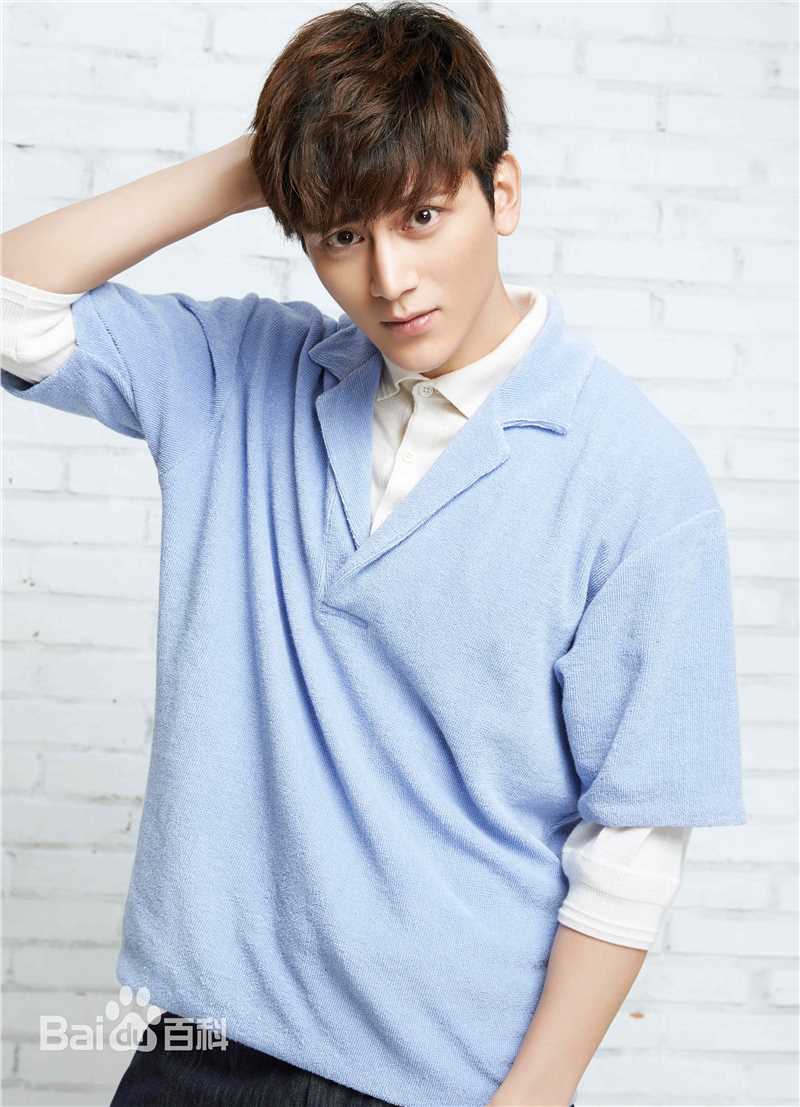 孙祖君(Kris)精选图册