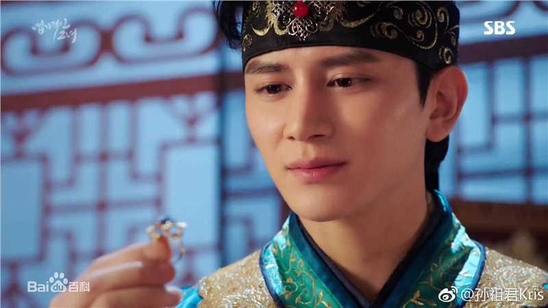 孙祖君(Kris)电视剧《我的野蛮女友》剧照