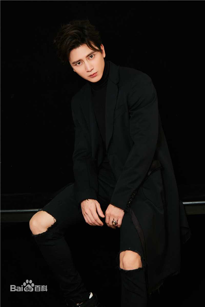 最优质孙祖君(Kris)在《将夜》发布会中的