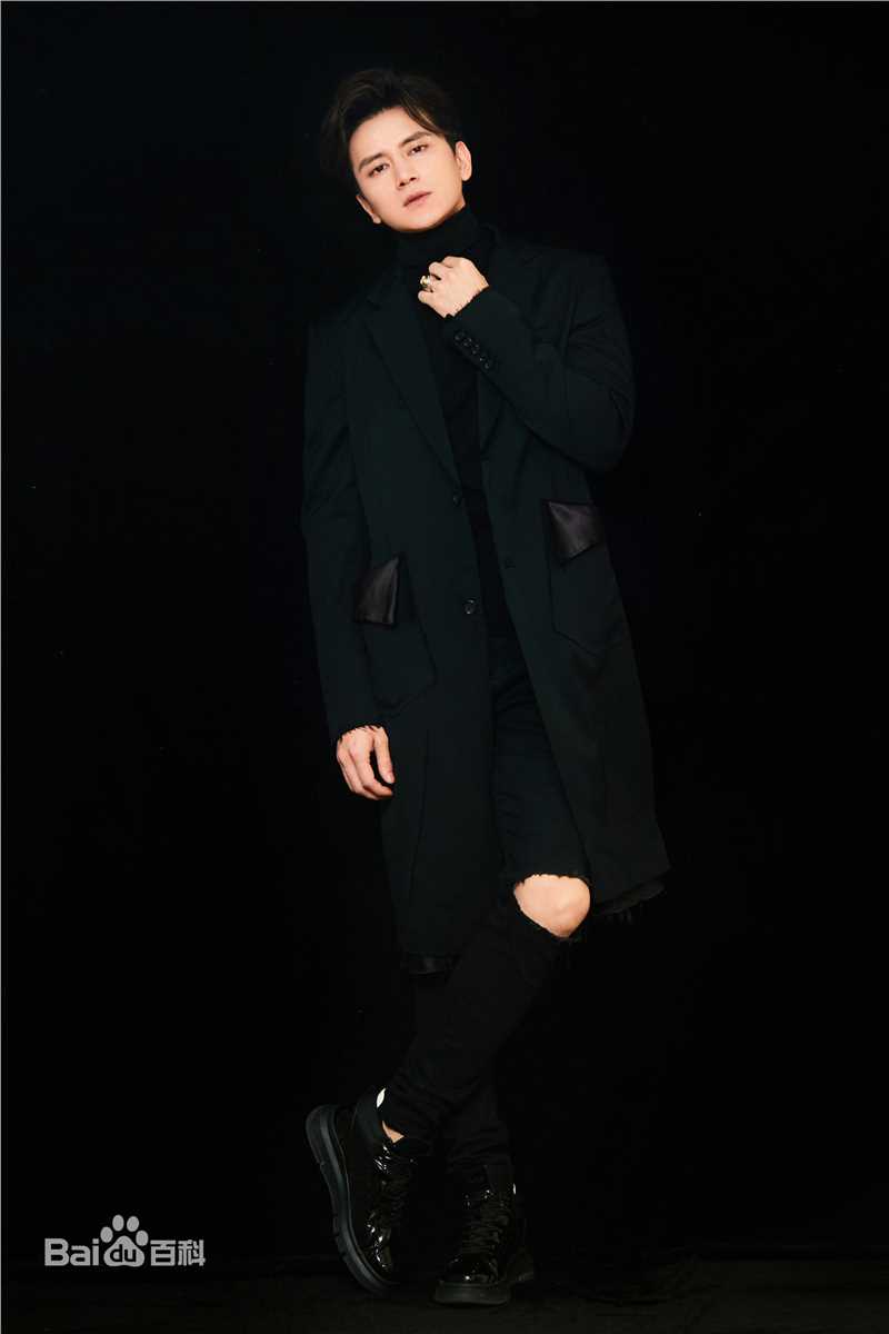 最优质孙祖君(Kris)在《将夜》发布会中的