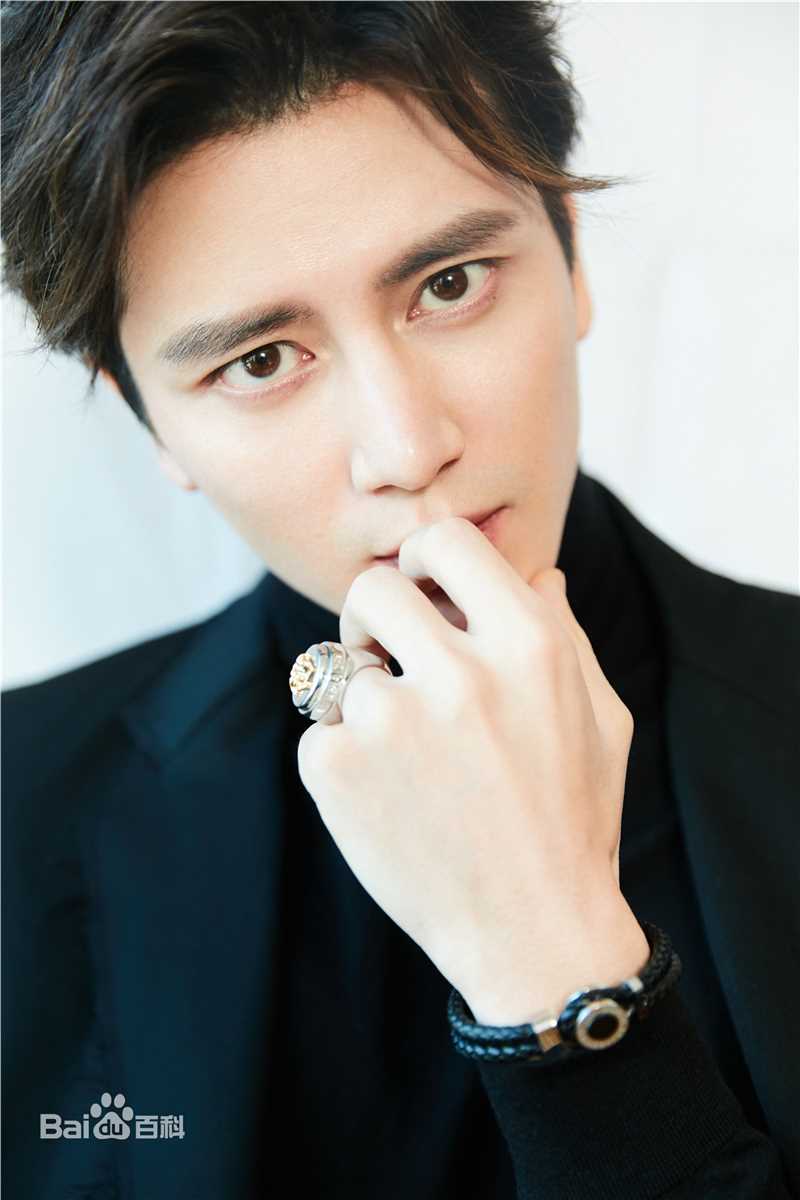 最优质孙祖君(Kris)在《将夜》发布会中的