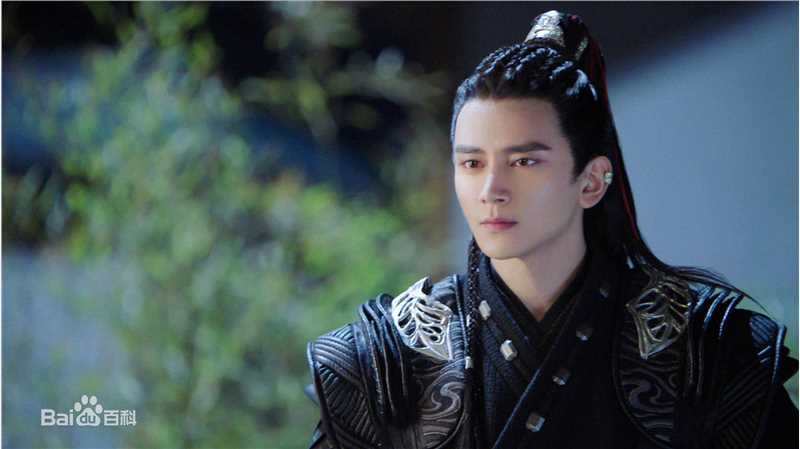 孙祖君(Kris)《小女花不弃》最新剧照