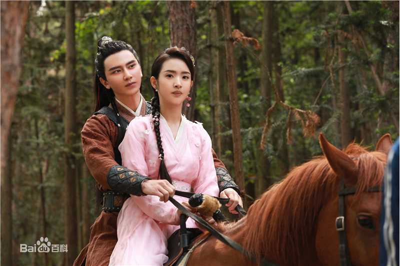 孙祖君(Kris)《小女花不弃》最新剧照