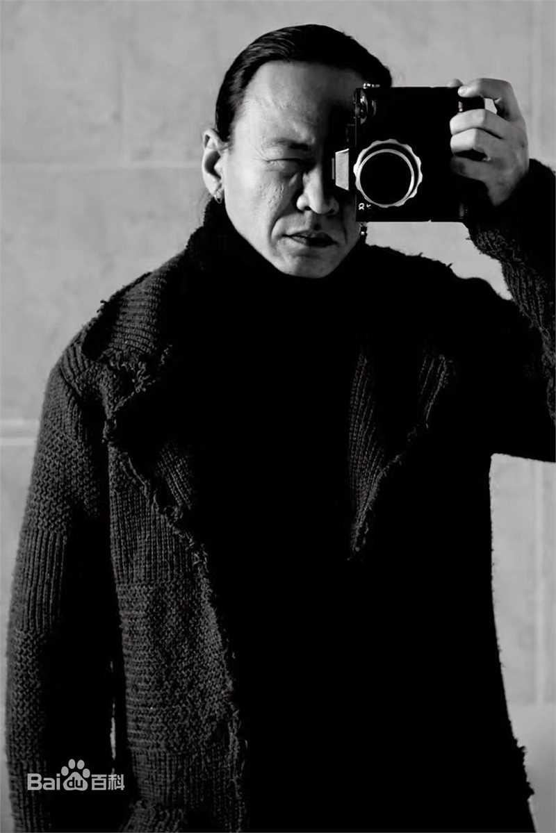 林楠工作照图片图集