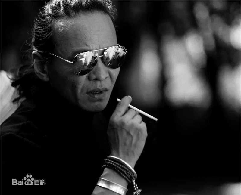 林楠工作照图片图集