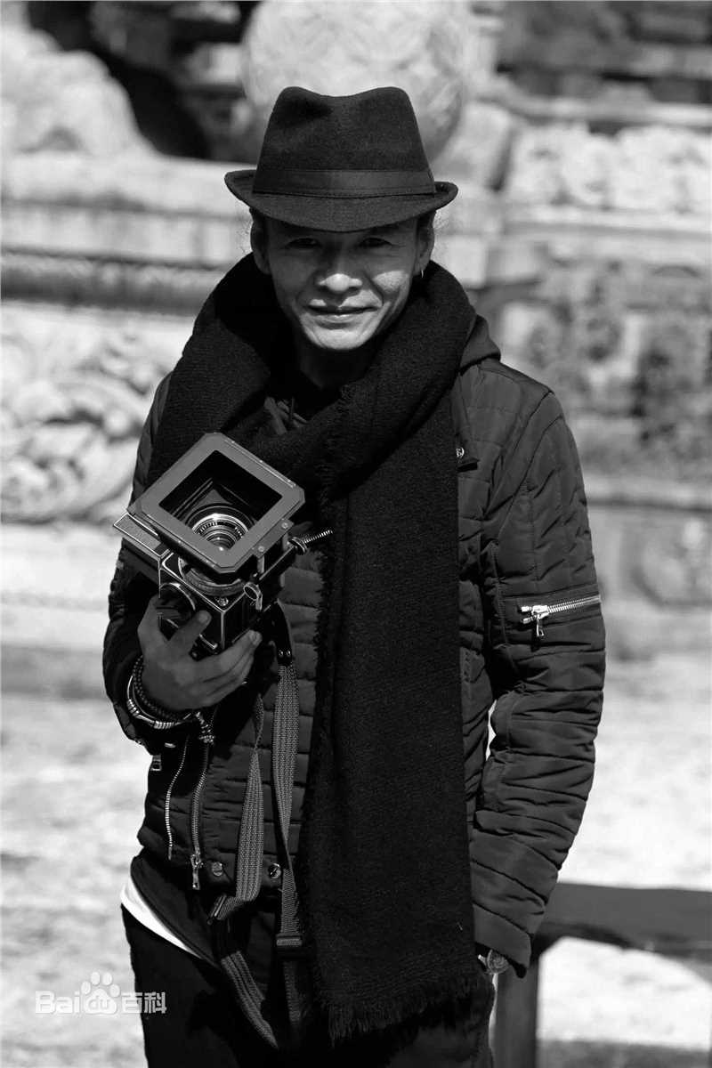 林楠工作照图片图集