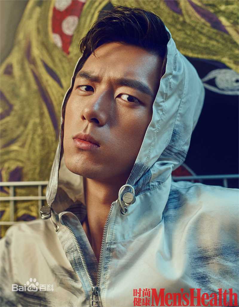 李现在《时尚健康》中的