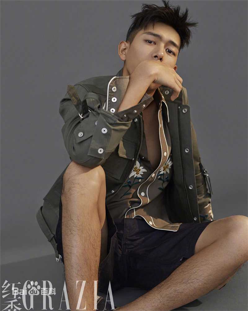 最全李现在《红秀GRAZIA》中的相册