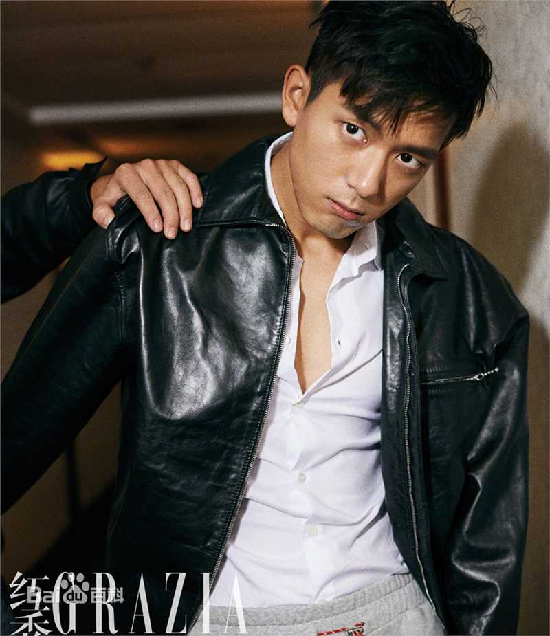 最全李现在《红秀GRAZIA》中的相册