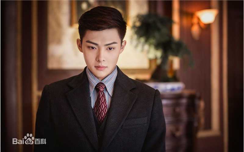 最全张铭恩在《老九门》中饰张副官张日山中的壁纸