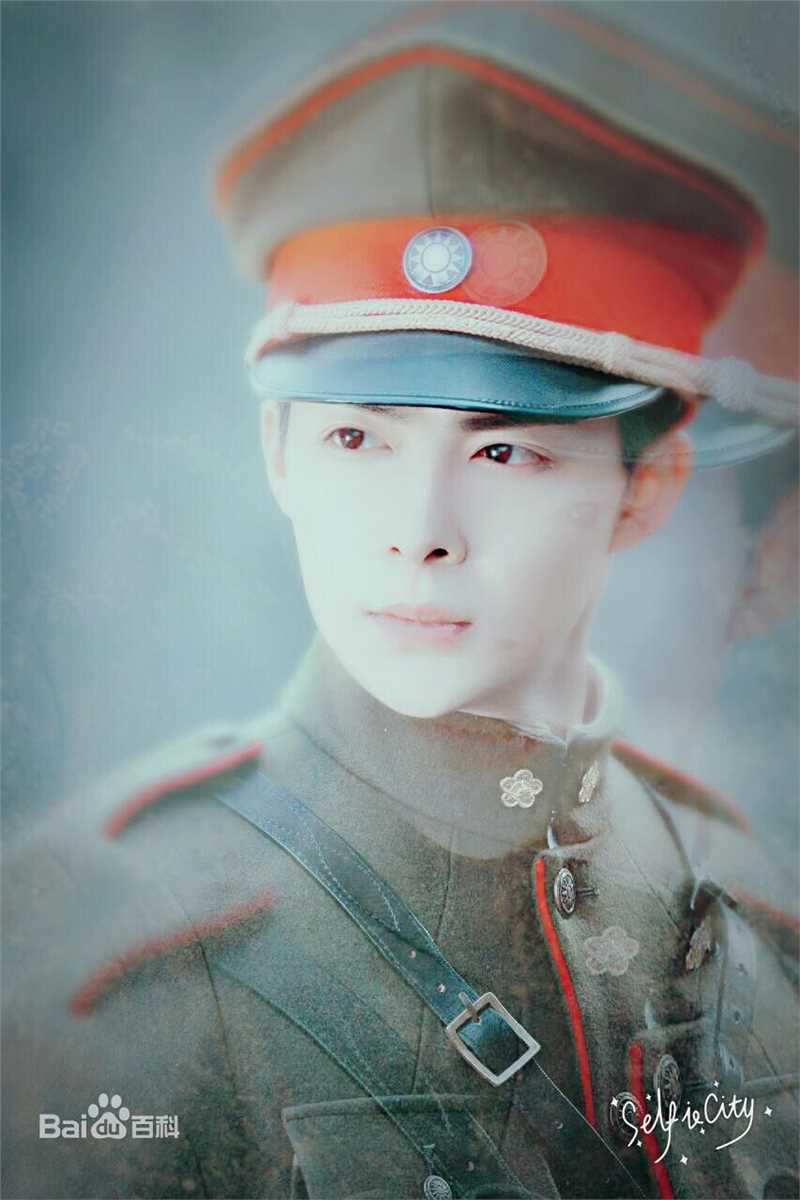 最全张铭恩在《老九门》中饰张副官张日山中的壁纸