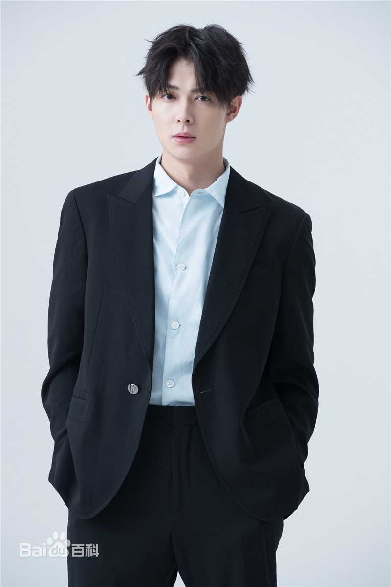 张铭恩高清官方图集