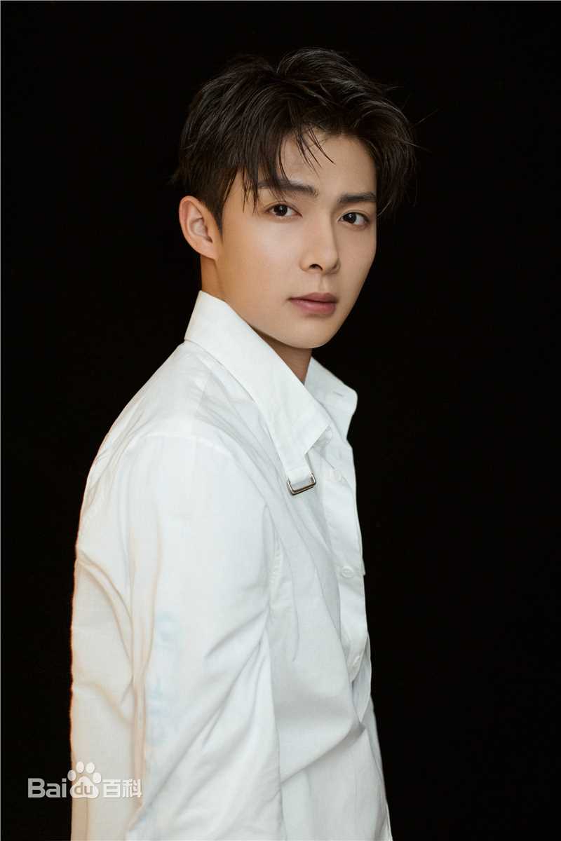 张铭恩高清官方图集