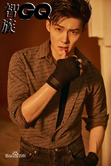 张铭恩智族GQ前后照片
