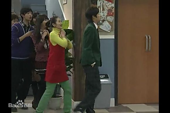 张铭恩《疯丫头2》剧照