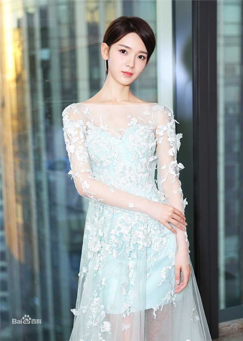 陈瑶(Sebrina)概述图册性感图片图集