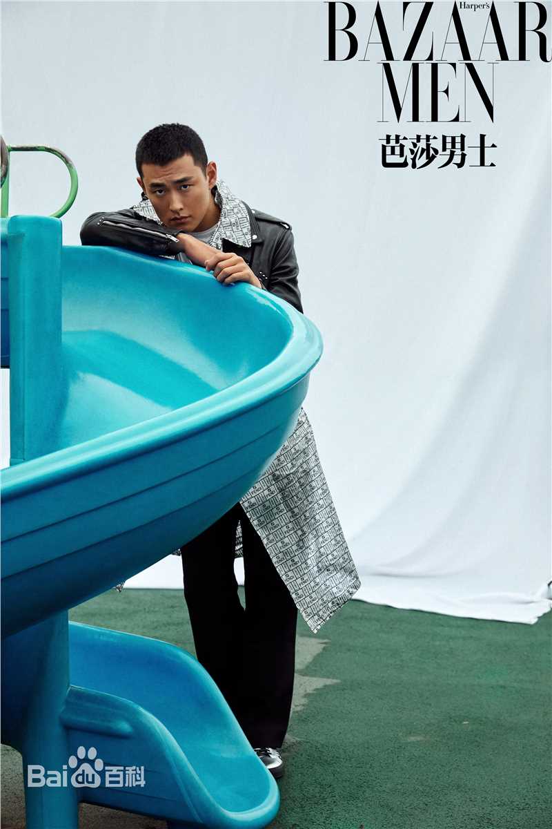 最新王彦霖性感图片