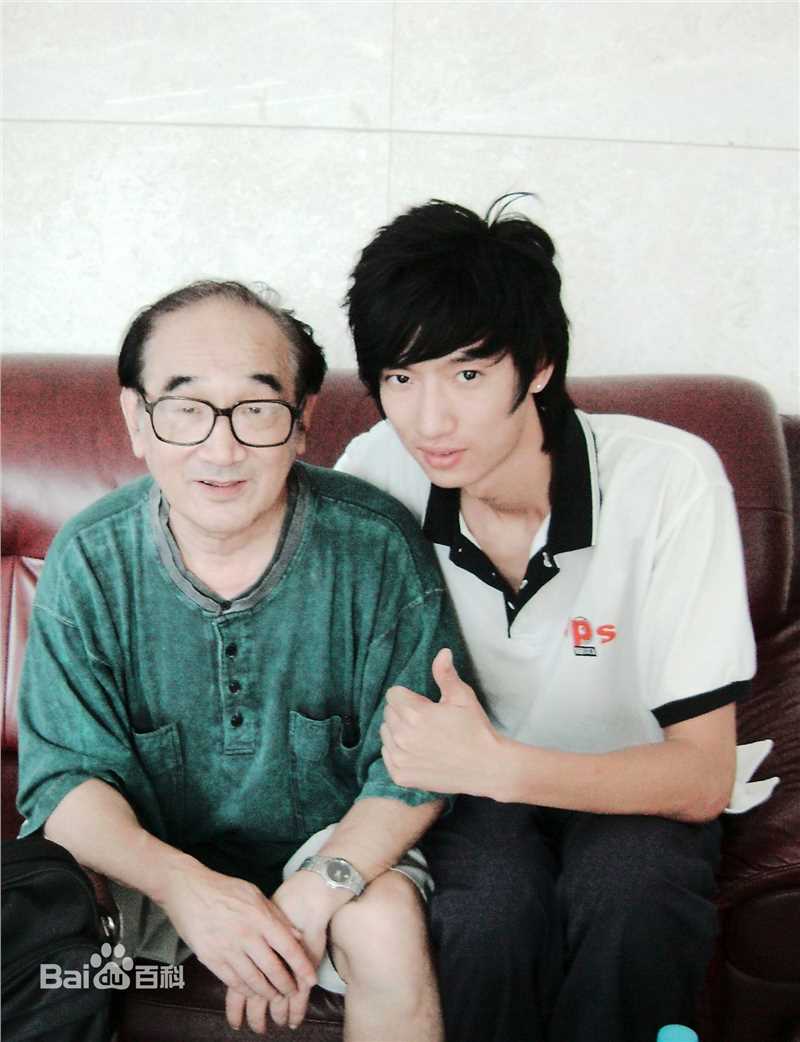 最全严顺开精彩图册