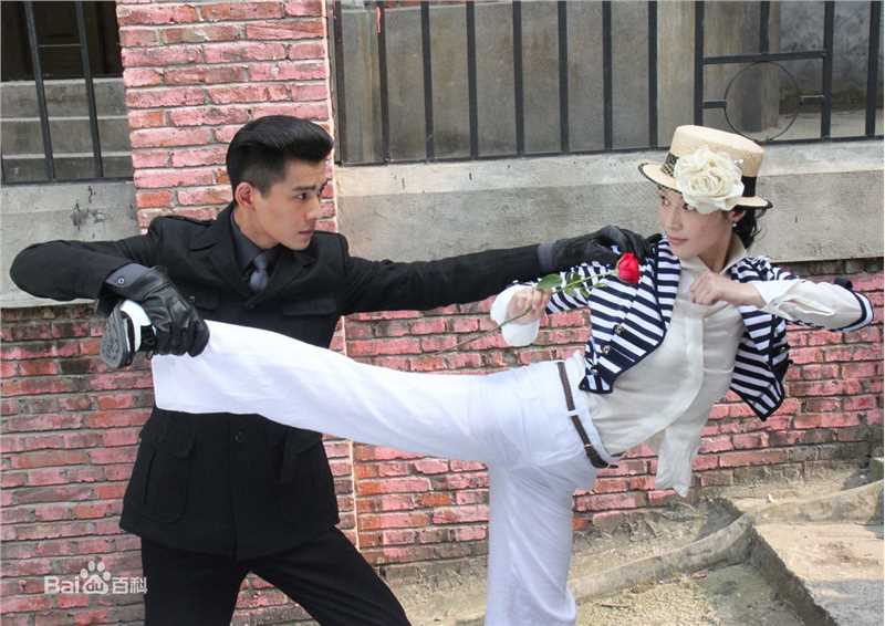 最新石筱群在《烽火佳人》饰演闵茹中的壁纸