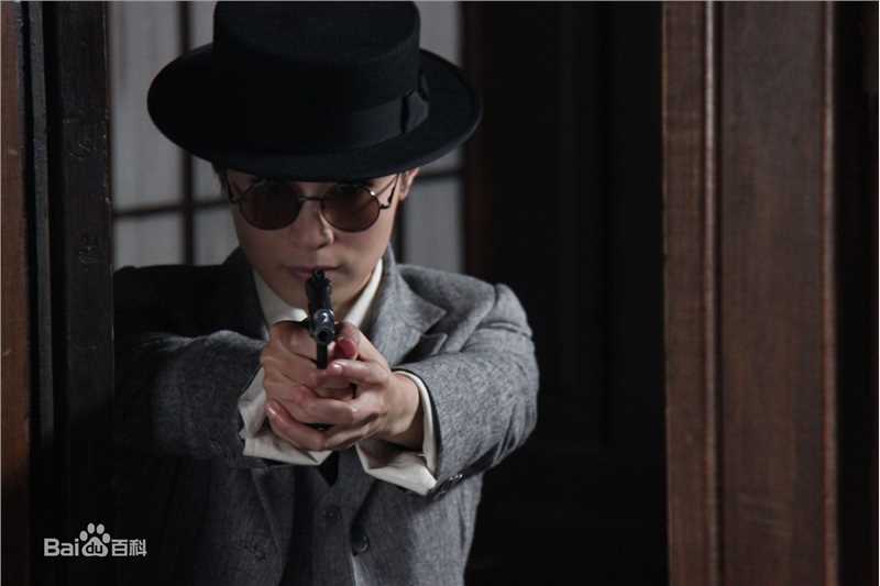 最新石筱群在《烽火佳人》饰演闵茹中的壁纸