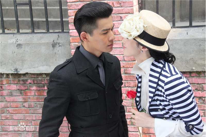 最新石筱群在《烽火佳人》饰演闵茹中的壁纸