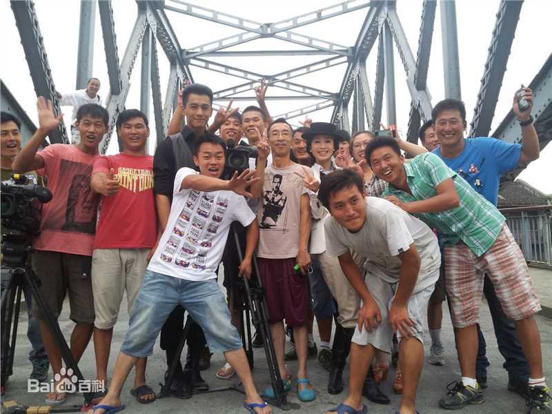 最新石筱群在《烽火佳人》饰演闵茹中的壁纸