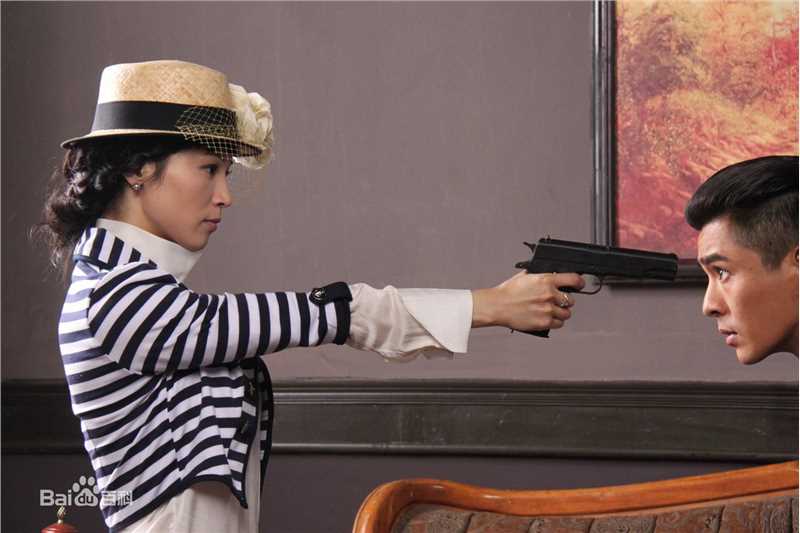 最新石筱群在《烽火佳人》饰演闵茹中的壁纸