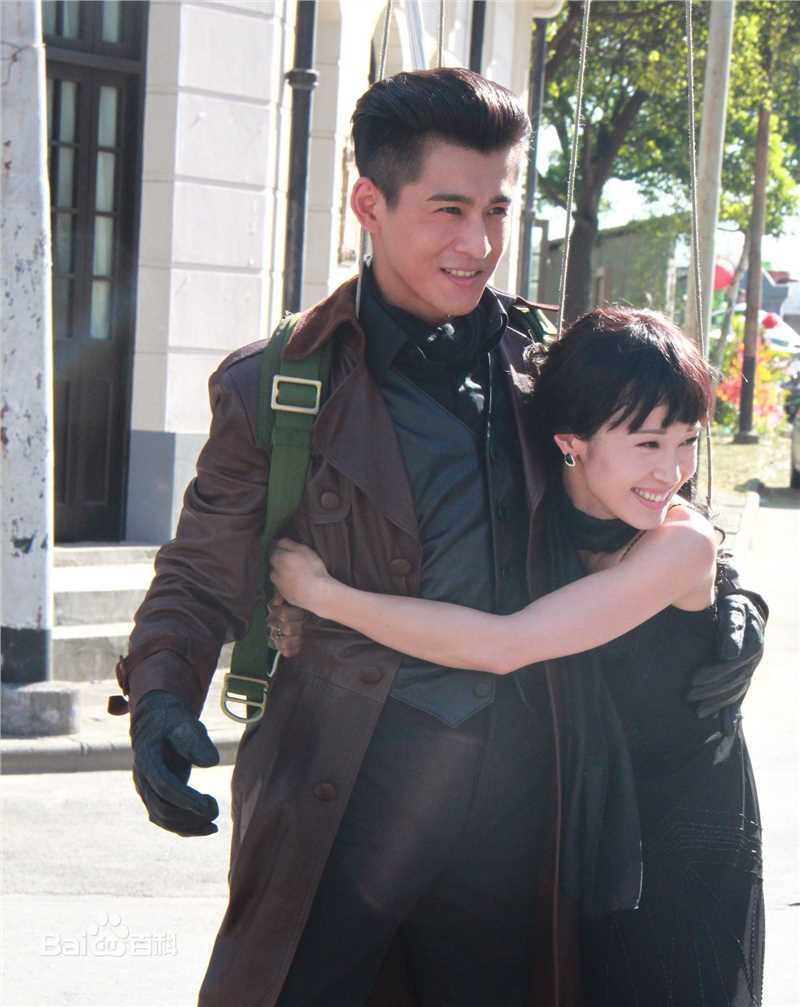 最新石筱群在《烽火佳人》饰演闵茹中的壁纸