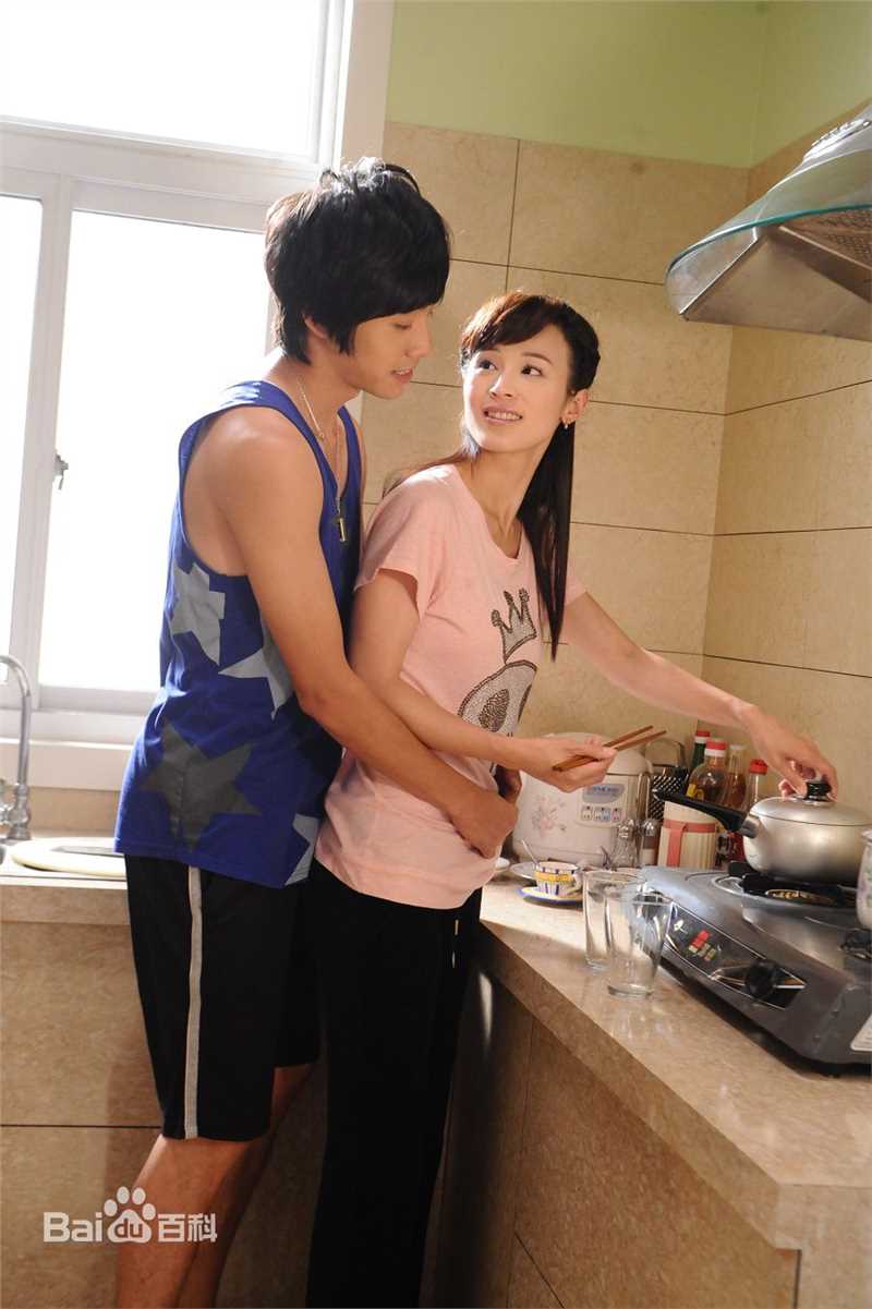 最全石筱群在《8090向前冲》饰演文静中的相册