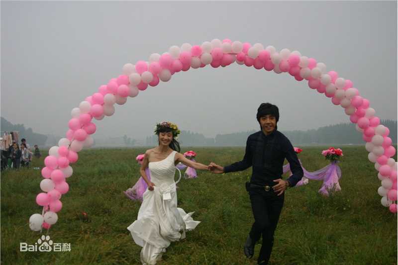 最全石筱群在《8090向前冲》饰演文静中的相册