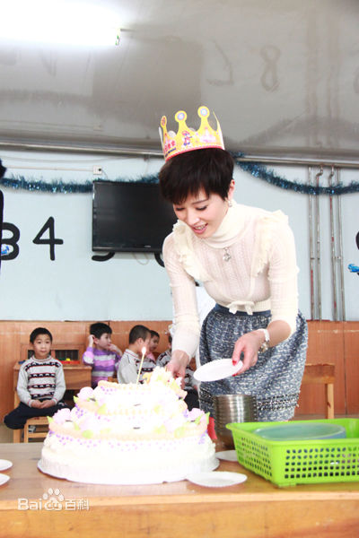 石筱群小群心灵护慰队性感图片图集