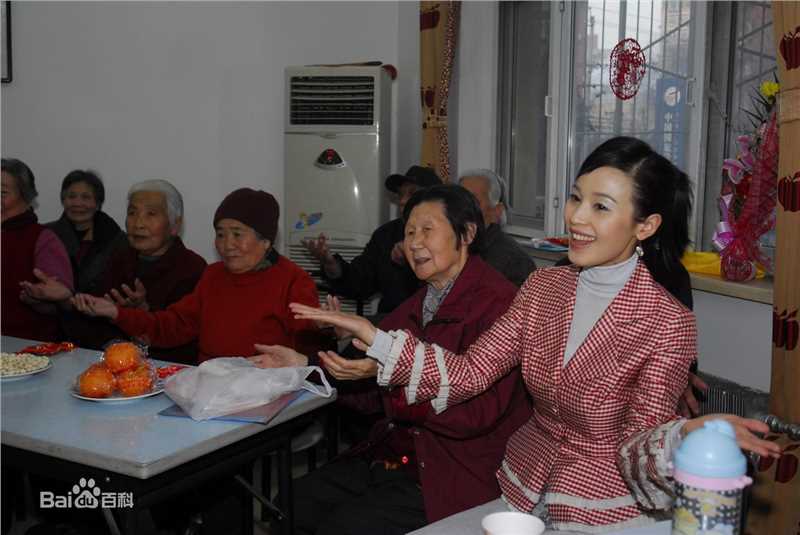 石筱群小群心灵护慰队性感图片图集