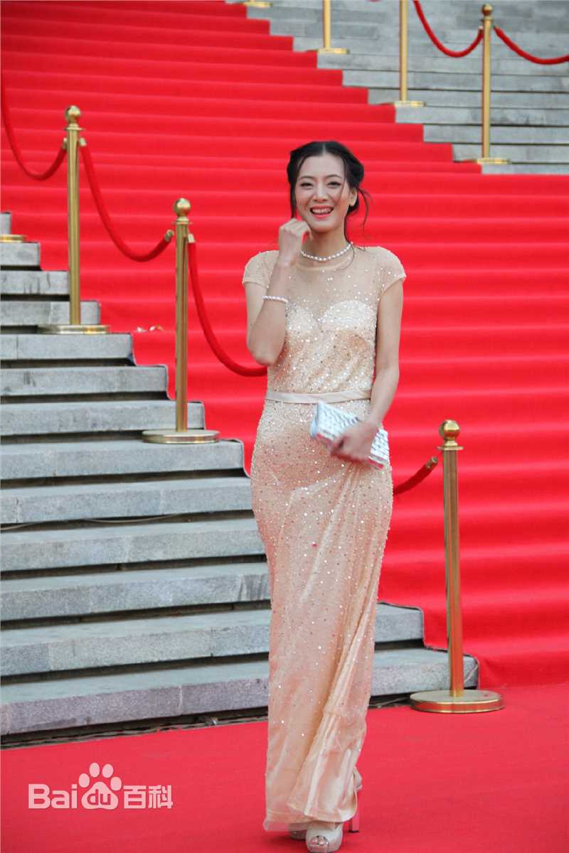 刘妍希(Maggie)出席第五届北京国际电影节生活照