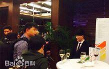 罗翔品牌活动红毯秀前后照片