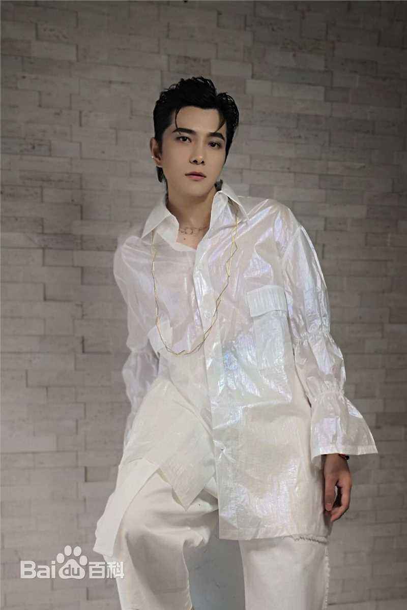 罗翔最全个人相册