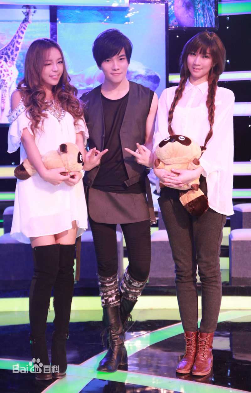 罗翔周迅综艺节目壁纸壁纸