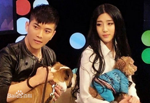 罗翔周迅综艺节目壁纸壁纸